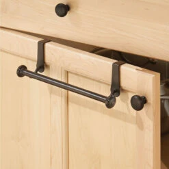 IDesign York Over-the-Counter Towel Rack, Bronze -Kitchen Storage Store 5d41e6ba0beb1852 6065 w800 h800 b0 p0
